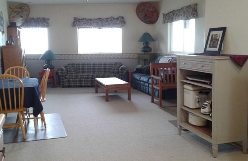 Homer Apartment | Peaceful Setting With Therapeutic Views Of Kachemak Bay And Surrounding Glaciers