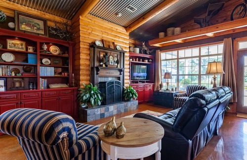 Fowlstown House | Peaceful South Georgia Retreat