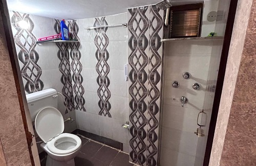 Varanasi Apartment | Peaceful & Spiritual Stay Near Kashi Vishwanath