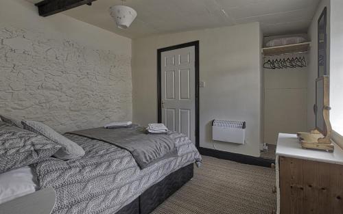 Murrintown Apartment | Peaceful tranquil Alpaca Farm