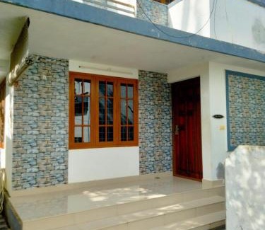 North Paravur House | Peaceful Vacation Home Near the City