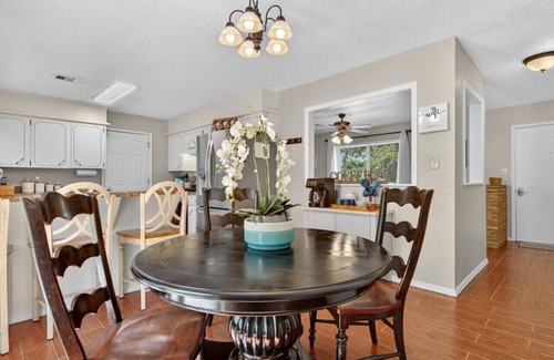 Bartlesville House | Peachy Keen Accommodations