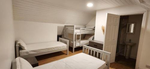 Shiplake House | Peacock Farm Estate Self Contained Lodges