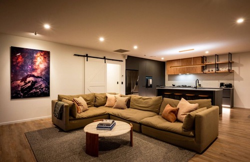 Wanaka House | Peaks and Pines Wanaka