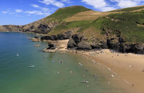 Tan-y-groes House | Pengwern