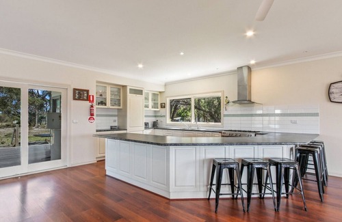 Boole Poole House | Peninsula at Metung - Boole Poole