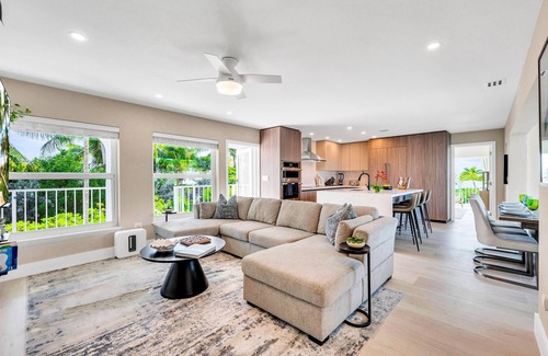 Islamorada House | Peninsula Villa | Boat Dock | Heated Pool | Sunset Point
