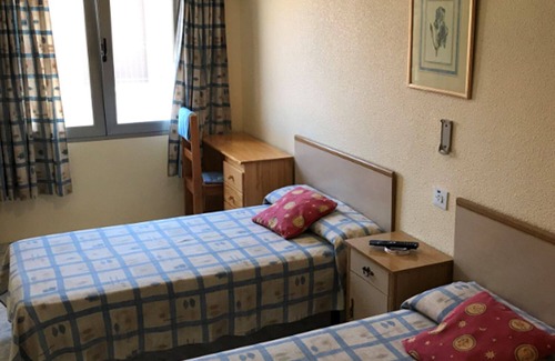 Bolanos de Calatrava House | Pensión Dos Hermanas