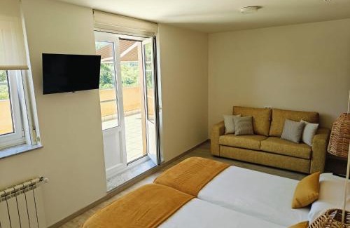 Triacastela House | Pensión Lemos