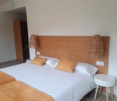 Triacastela House | Pensión Lemos