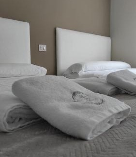 A Pontenova House | Pensión NAVIA A Pontenova