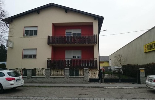 Leopoldsdorf im Marchfelde Hotel | Pension Oprescu