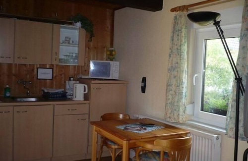 Grubenhagen Apartment | Pension Drews - Ferienzimmer 3