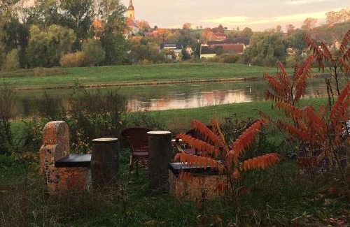 Kleinzadel House | Pension Elbkiosk