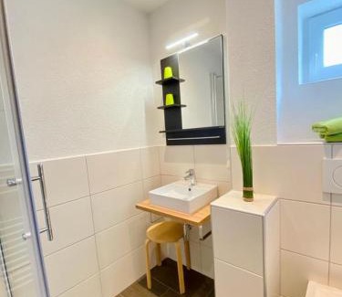 Kestert House | Pension / Ferienwohnungen Scheid