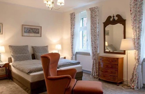 Reitwein House | Pension Gräfliche Villa