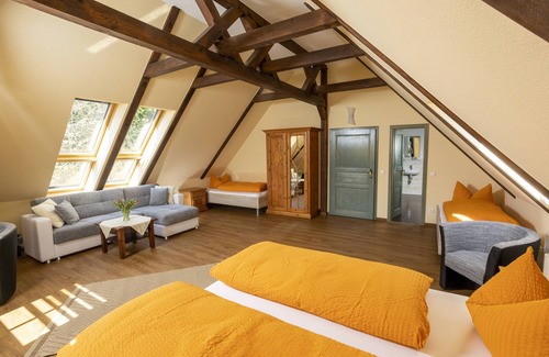 Burg House | Pension Kräutermühlenhof