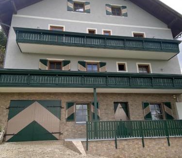 Eichberg-Trautenburg Apartment | Pension Maximilian