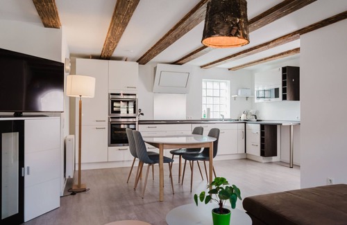 Mickten House | Pension Trobischhof