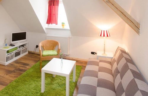 Naumburg House | Pension und Ferienwohnung Onkel Ernst