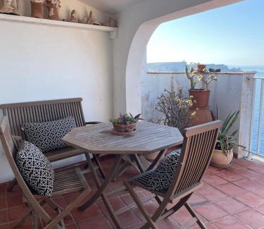 Bonifacio Apartment | Penthouse Amazing View