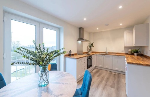 Carlisle Apartment | Penthouse Luxury Apartment