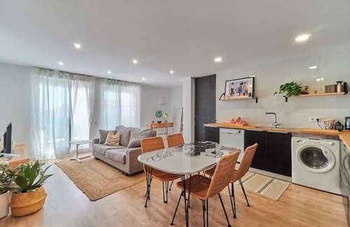 Campoamor Apartment | Penthouse with BBQ and terrace 23 m2 | king size bed