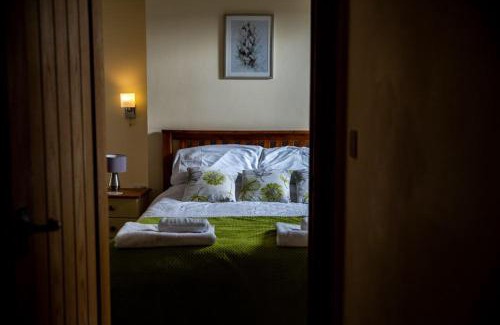 Llanddewi Ystradenny House | Pentre Fawr