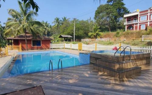 Supa House | Pepper Paradise by StayApart