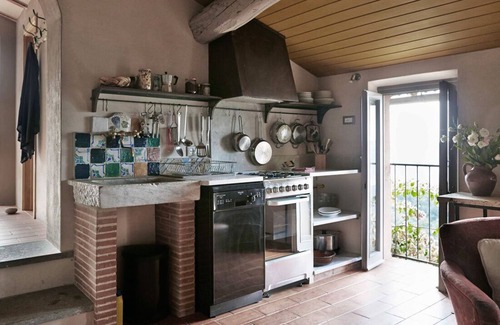 Camaiore Villa | Peralta Tuscany