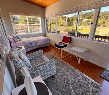 Karkari Peninsula House | Perehipe Pearler