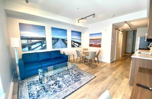 Sidney Apartment | Perfect Brand New Condo Downtown Sidney