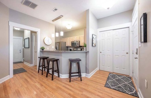 St. Joseph Historic Neighborhood House | Perfect Downtown Location | 3BR | Private Garage