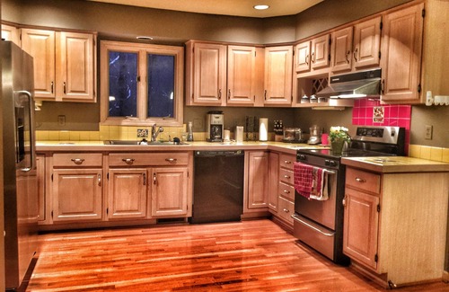 Pisgah Forest House | Perfect for Large Groups Hot Tub Fire Pit Fast Wi-Fi & Sparkling Clean