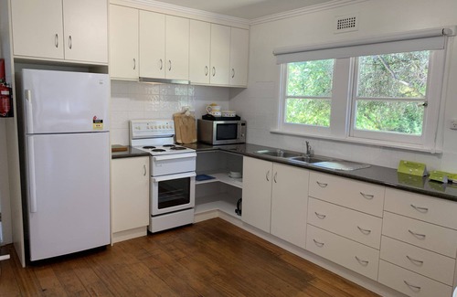 Low Head House | Perfect seaside cottage