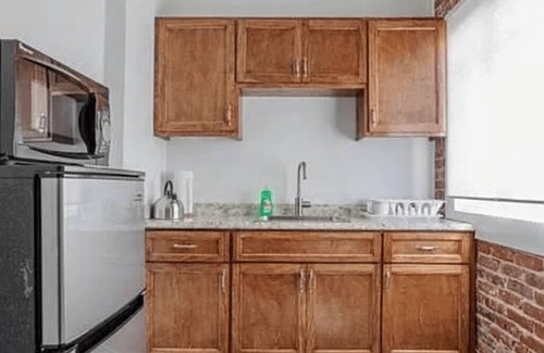 Downtown Los Angeles Apartment | Perfect Studio with AC in charming Los Angeles