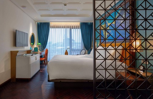 Old Quarter Hotel | Peridot Grand Luxury Boutique Hotel
