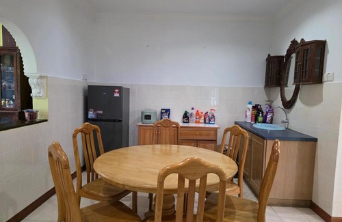 Bandar Seri Iskandar House | Permata Atiey Homestay