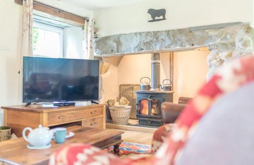 Brynrefail House | Perthi-Uchaf