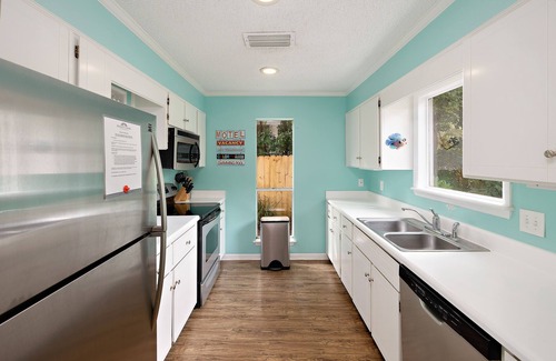 East Beach House | Pet Friendly and with a private pool!