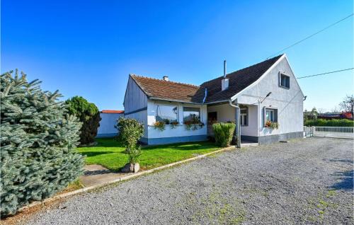 Bjelovar House | Pet Friendly Home In Gudovac With Wifi