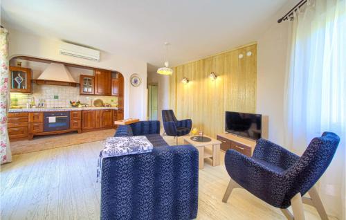 Porat House | Pet Friendly Home In Malinska With Wifi