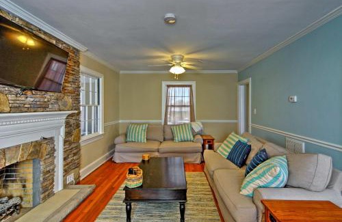 Cape Charles House | Pet-Friendly Home with Gazebo Minutes to Beach!
