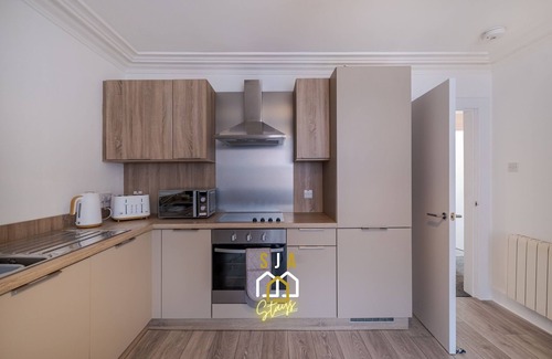 Peterhead Apartment | Peterhead Stay-SJA Stays - Modern 2 Bed Apartment