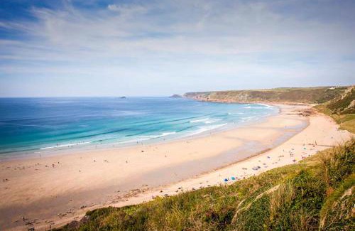 Sennen Cove House | Petra, Cornish Cottage With lovely Garden, Wow Sea Views, By the Beach