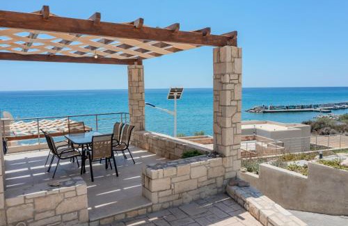 Kastri Villa | Petrina 3 villa by the sea