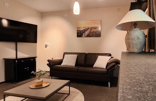 Rollfeld House | Pfefferhaus Ganzes Haus 24h Self Check in Main-radweg Werheim Village