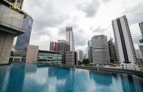 Golden Triangle Apartment | PH Suites at Banyan Tree Studio King Suites - 13