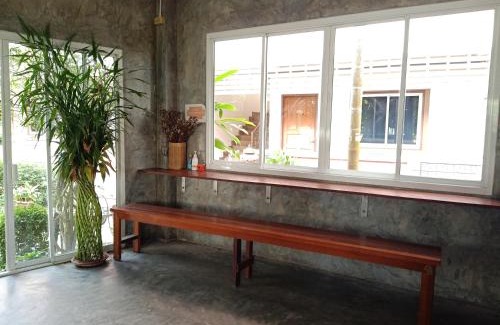 Ban Tom House | Phumchan Place Hotel