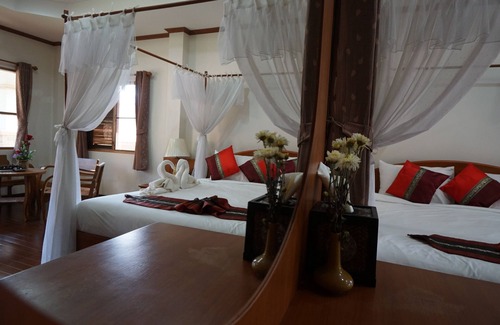 Pong Yaeng Hotel | Phuoobfa Resort